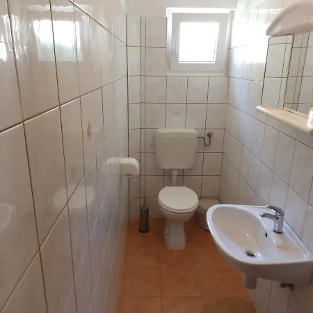 Appartement With Parking Space Kampor, Rab - 12273