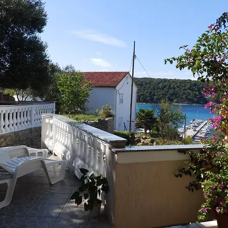 Appartement With Parking Space Kampor, Rab - 12273 Kampor