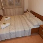 Appartement With Parking Space Kampor, Rab - 12273