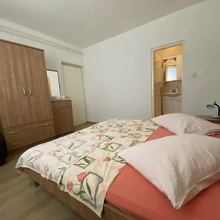 Appartamento With Parking Space Kampor, Rab - 12273 *