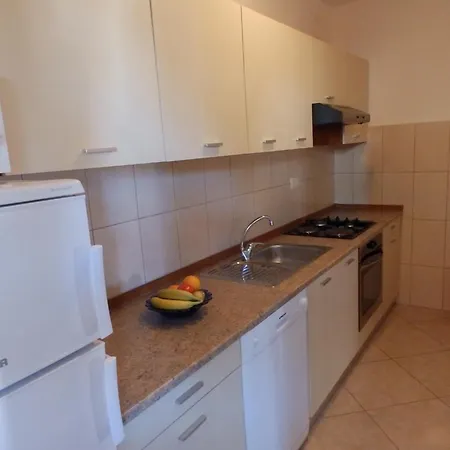 Apartment With A Parking Space Kampor, Rab - 12273 Kampor