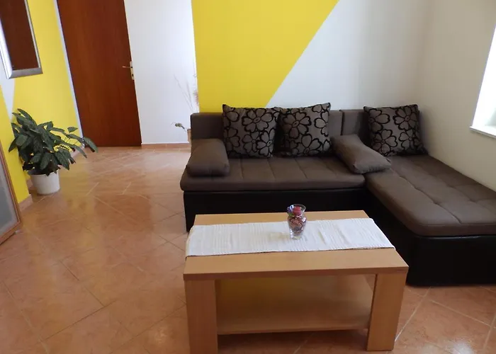 Appartement With Parking Space Kampor, Rab - 12273 Kampor