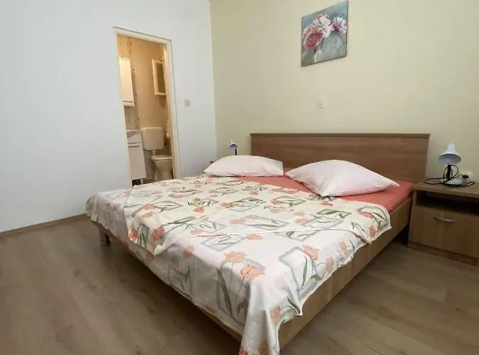 With Parking Space Kampor, Rab - 12273 Appartement *