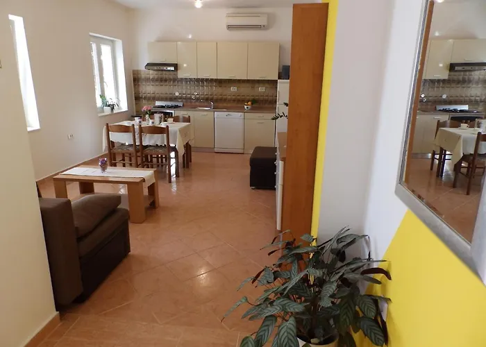 With Parking Space Kampor, Rab - 12273 Appartement