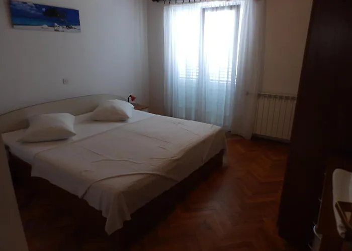 With Parking Space Kampor, Rab - 12273 Appartement Kampor